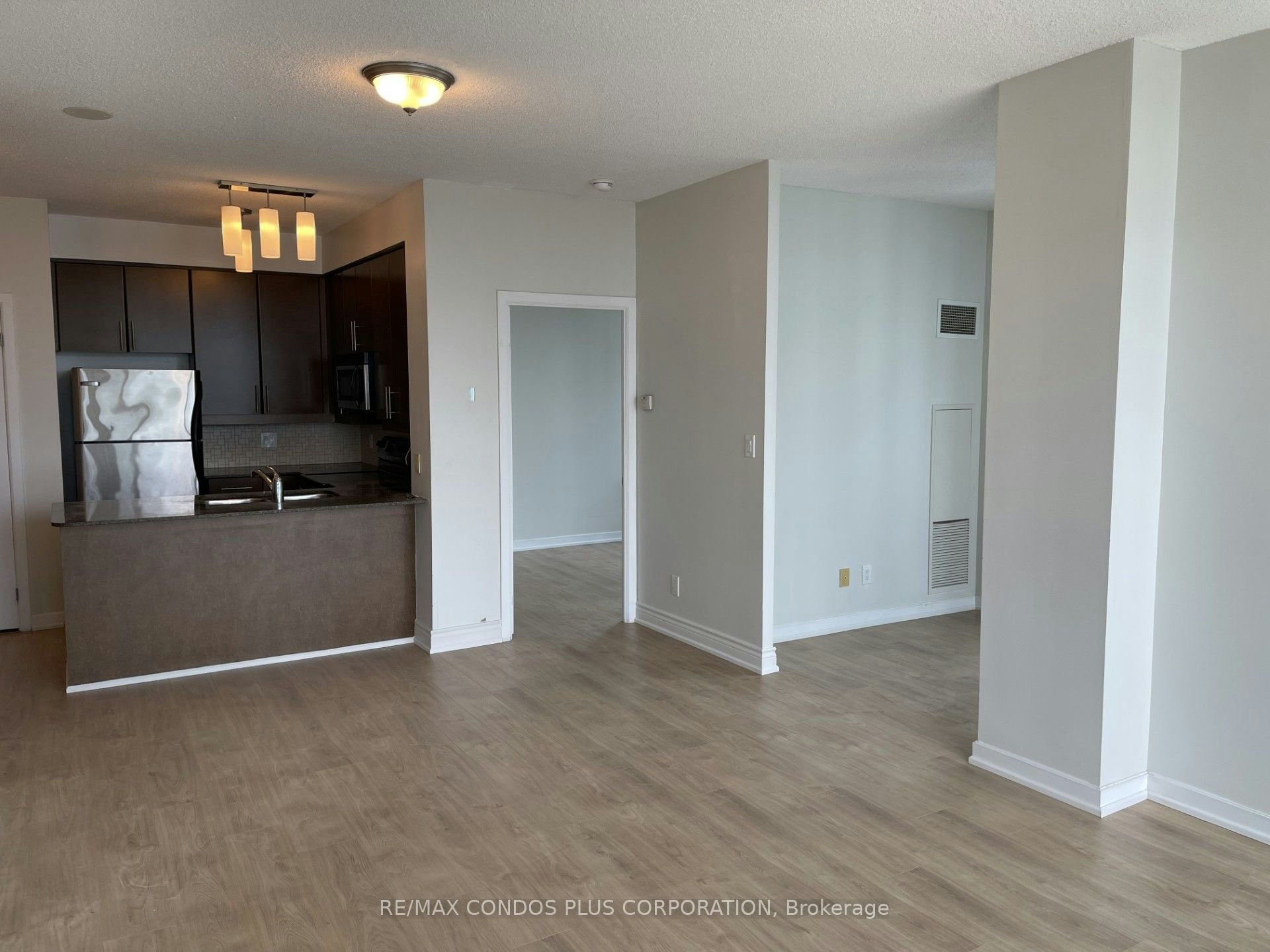 2408-18 Harbour Street, Toronto, ON, M5J 2Z6 - 11