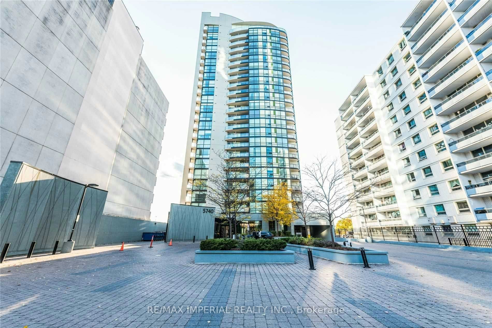 201-5740 Yonge Street, Toronto, ON, M2M 0B1