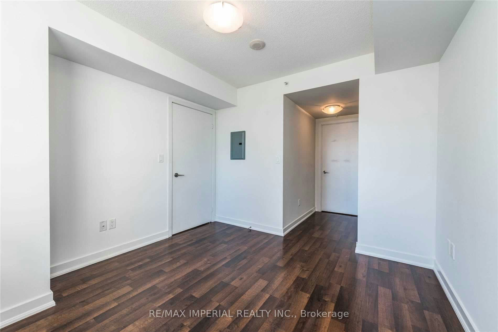 201-5740 Yonge Street, Toronto, ON, M2M 0B1 - 10