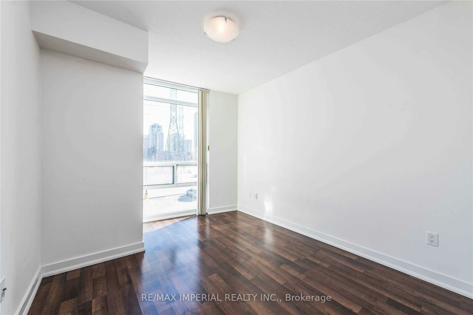 201-5740 Yonge Street, Toronto, ON, M2M 0B1 - 7