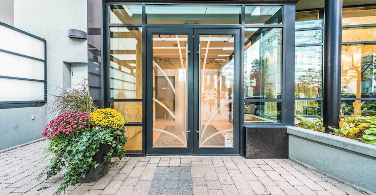 201-5740 Yonge Street, Toronto, ON, M2M 0B1 - 2