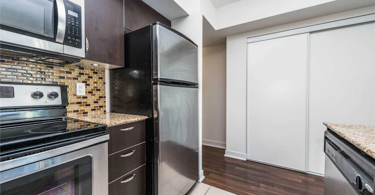 201-5740 Yonge Street, Toronto, ON, M2M 0B1 - 16