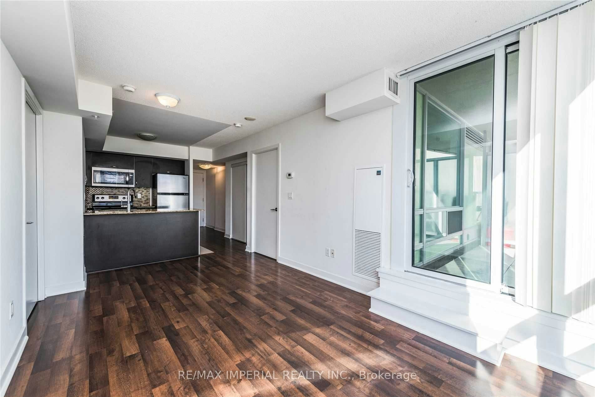 201-5740 Yonge Street, Toronto, ON, M2M 0B1 - 18