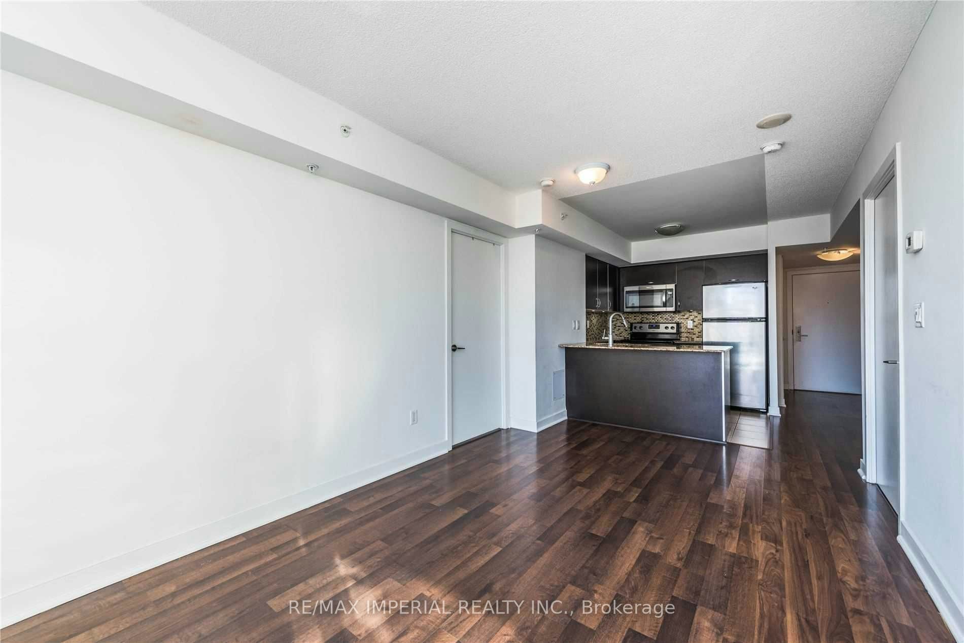 201-5740 Yonge Street, Toronto, ON, M2M 0B1 - 13