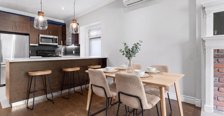 Main-359 Clinton Street, Toronto, ON, M6G 2Y7 - 10
