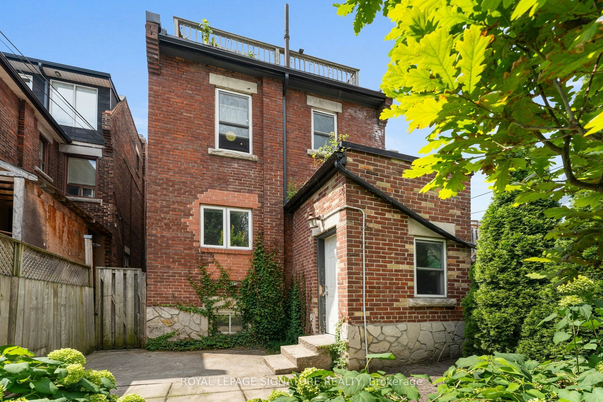 Main-359 Clinton Street, Toronto, ON, M6G 2Y7 - 15