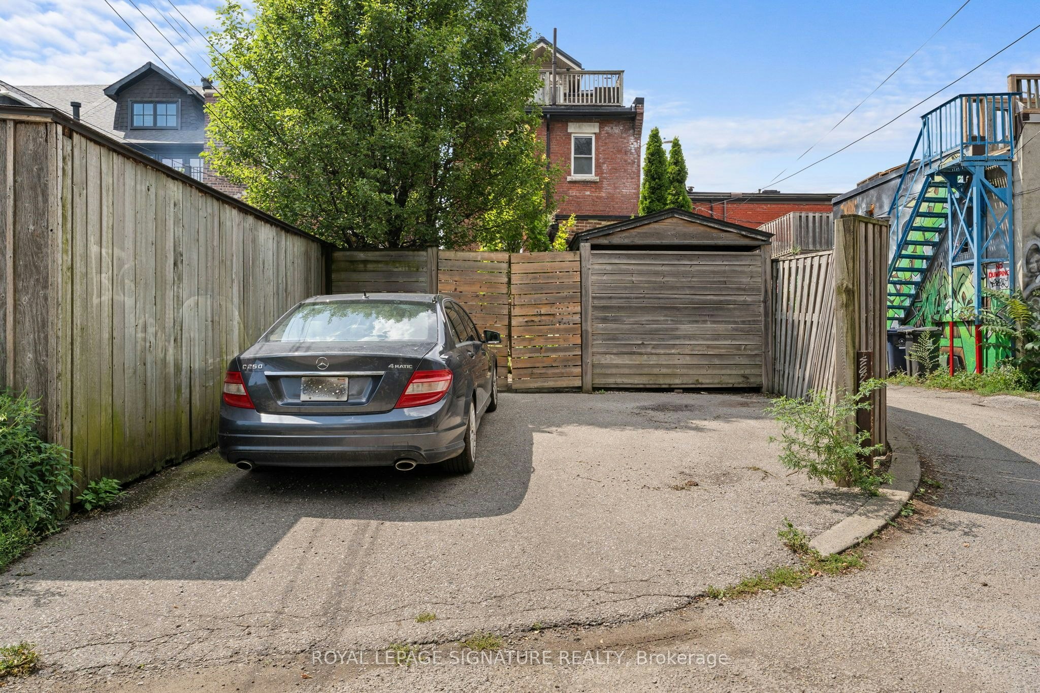 Main-359 Clinton Street, Toronto, ON, M6G 2Y7 - 17