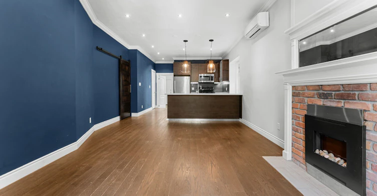 Main-359 Clinton Street, Toronto, ON, M6G 2Y7 - 3