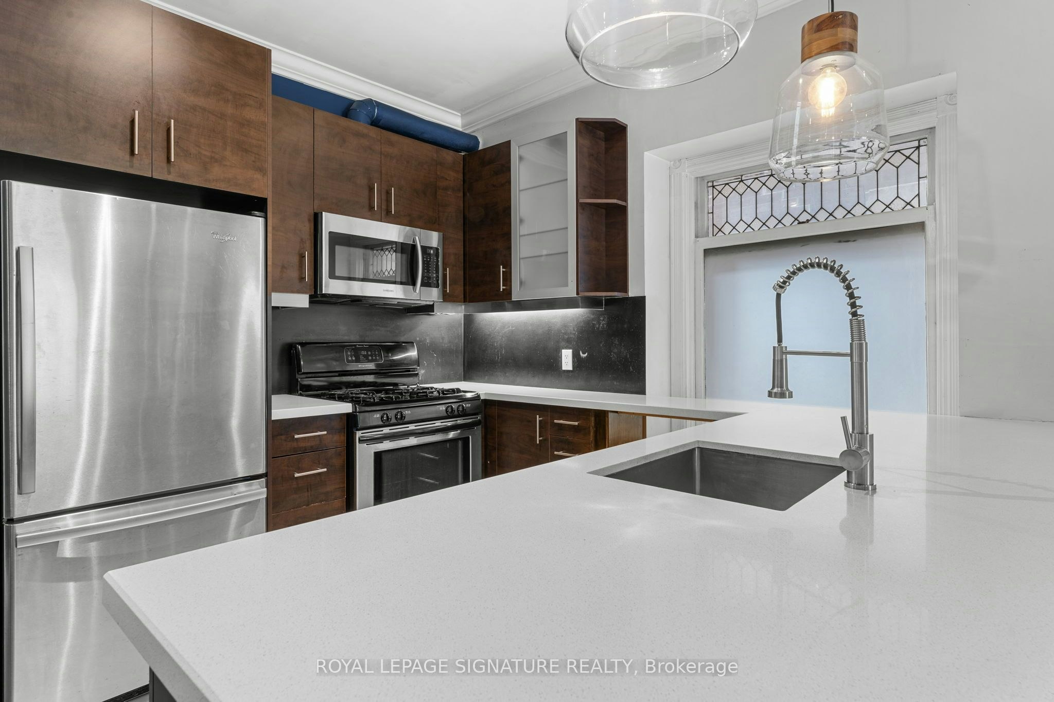 Main-359 Clinton Street, Toronto, ON, M6G 2Y7 - 7