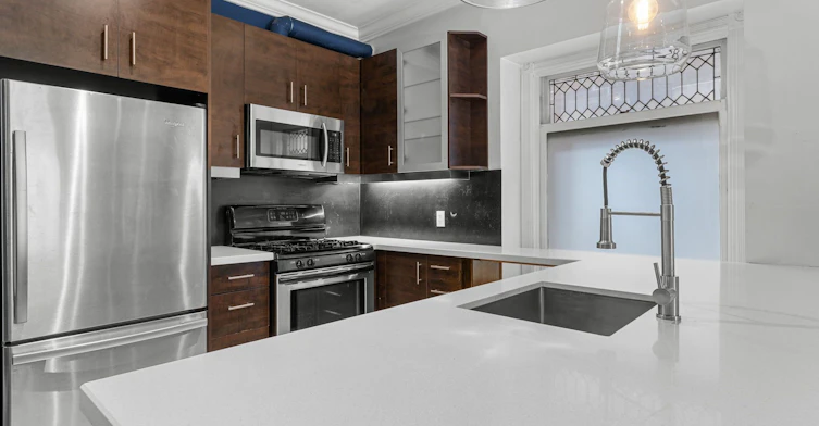 Main-359 Clinton Street, Toronto, ON, M6G 2Y7 - 7