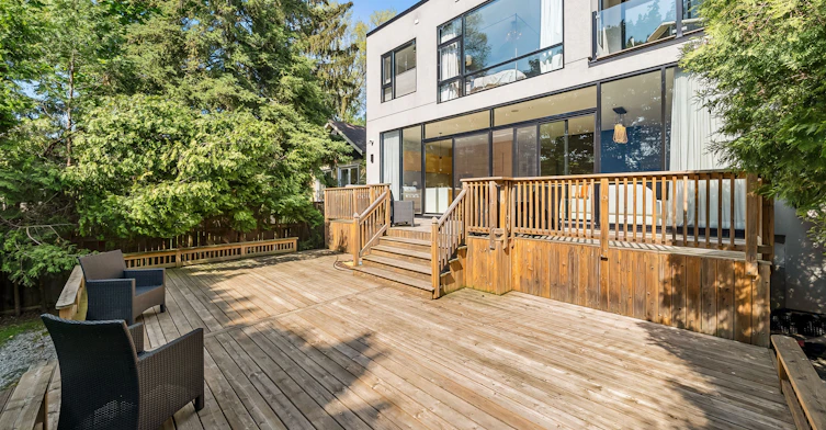 17 Nesbitt Drive, Toronto, ON, M4W 2G2 - 36