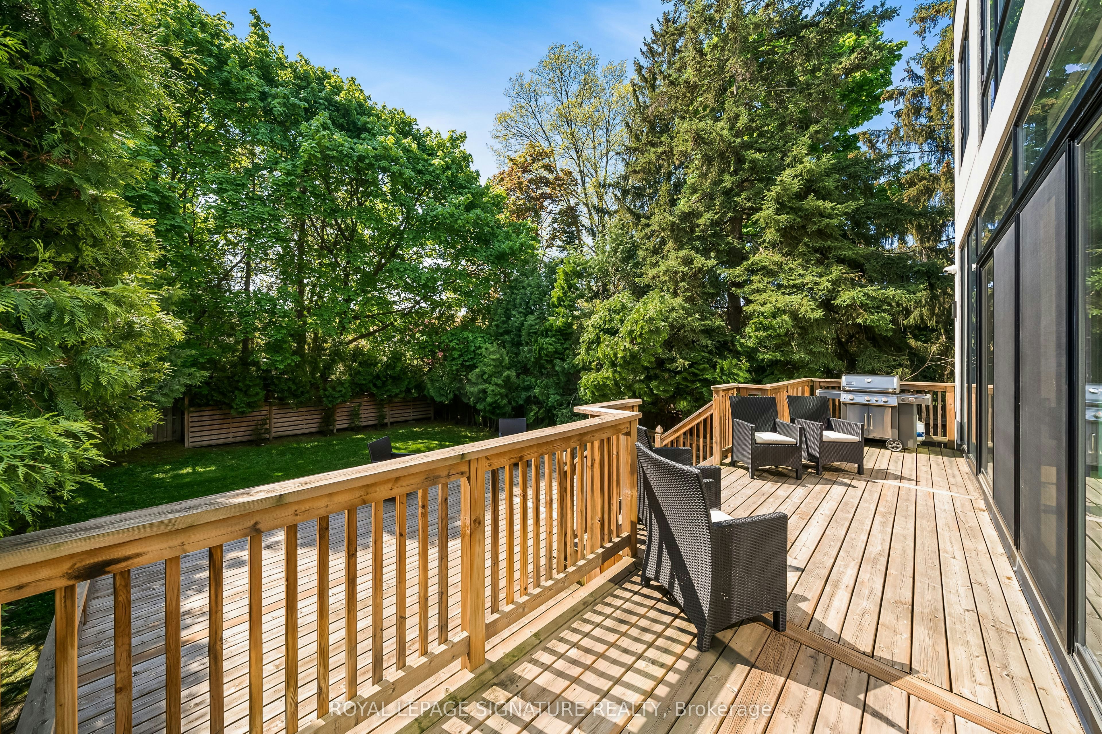 17 Nesbitt Drive, Toronto, ON, M4W 2G2 - 38