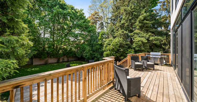 17 Nesbitt Drive, Toronto, ON, M4W 2G2 - 38