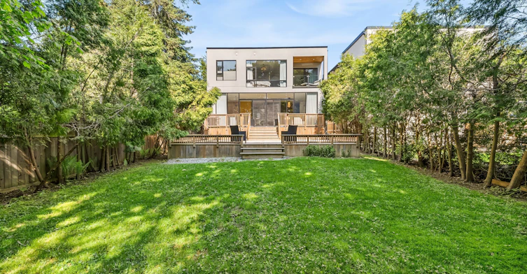 17 Nesbitt Drive, Toronto, ON, M4W 2G2 - 39