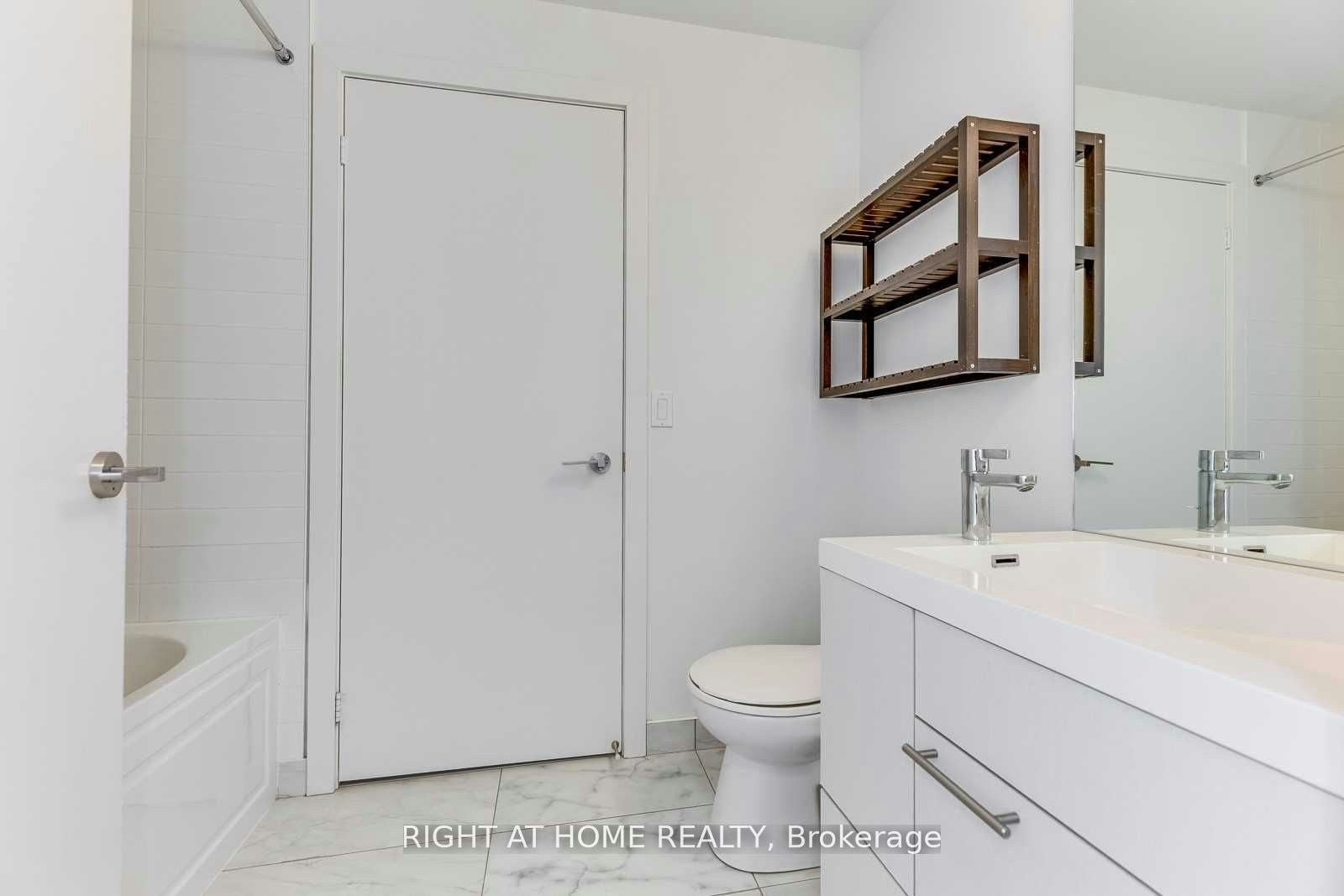 1410-199 Richmond Street W, Toronto, ON, M5V 0H4 - 7