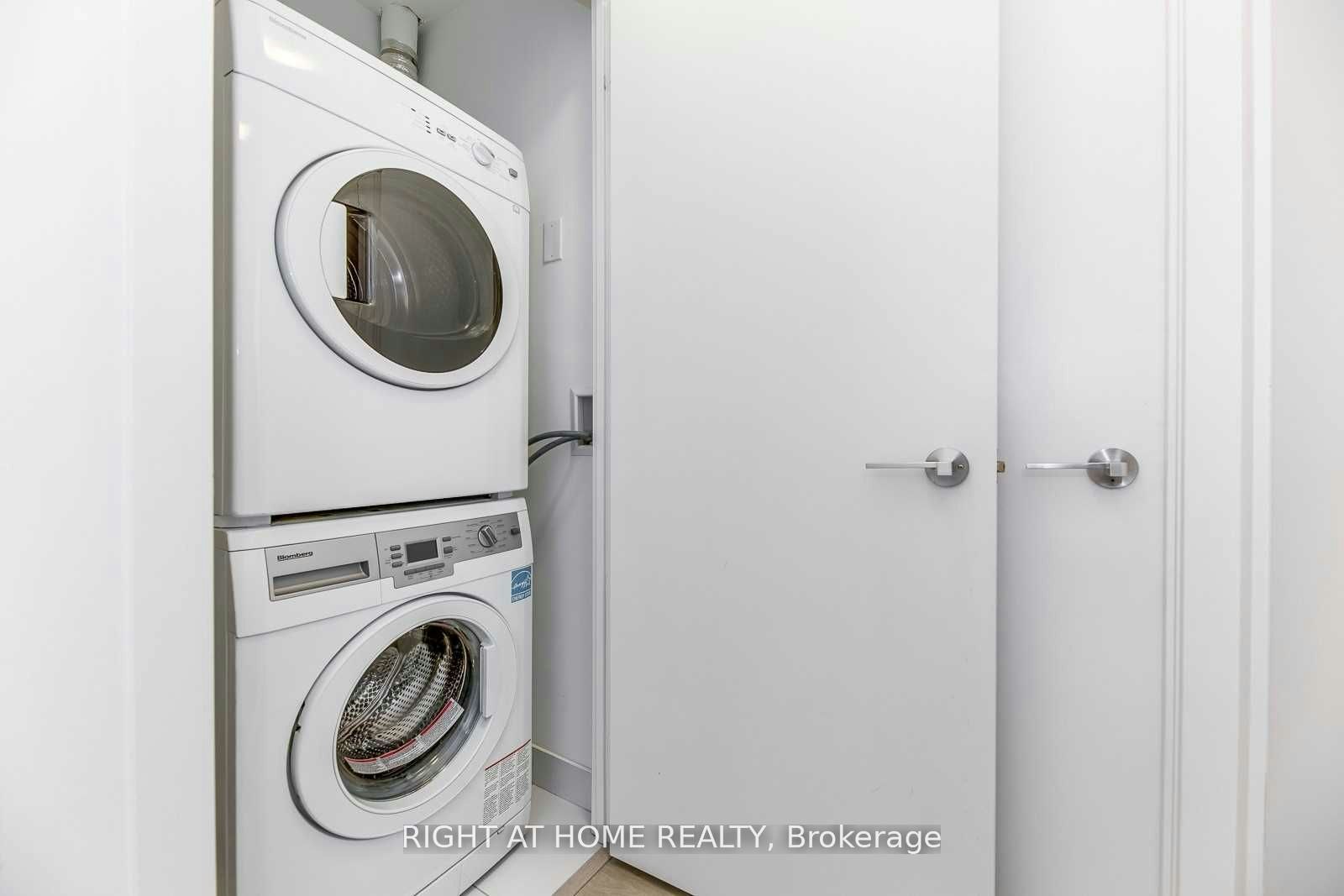 1410-199 Richmond Street W, Toronto, ON, M5V 0H4 - 8