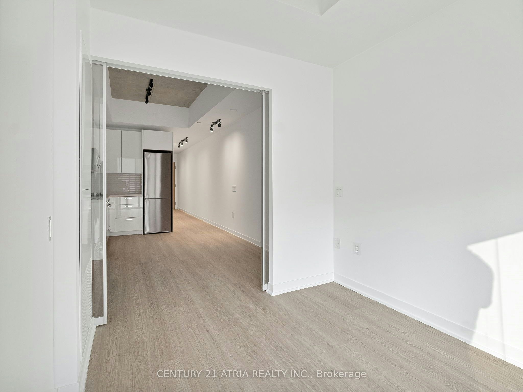 716-195 Mccaul Street, Toronto, ON, M5T 1W6 - 26