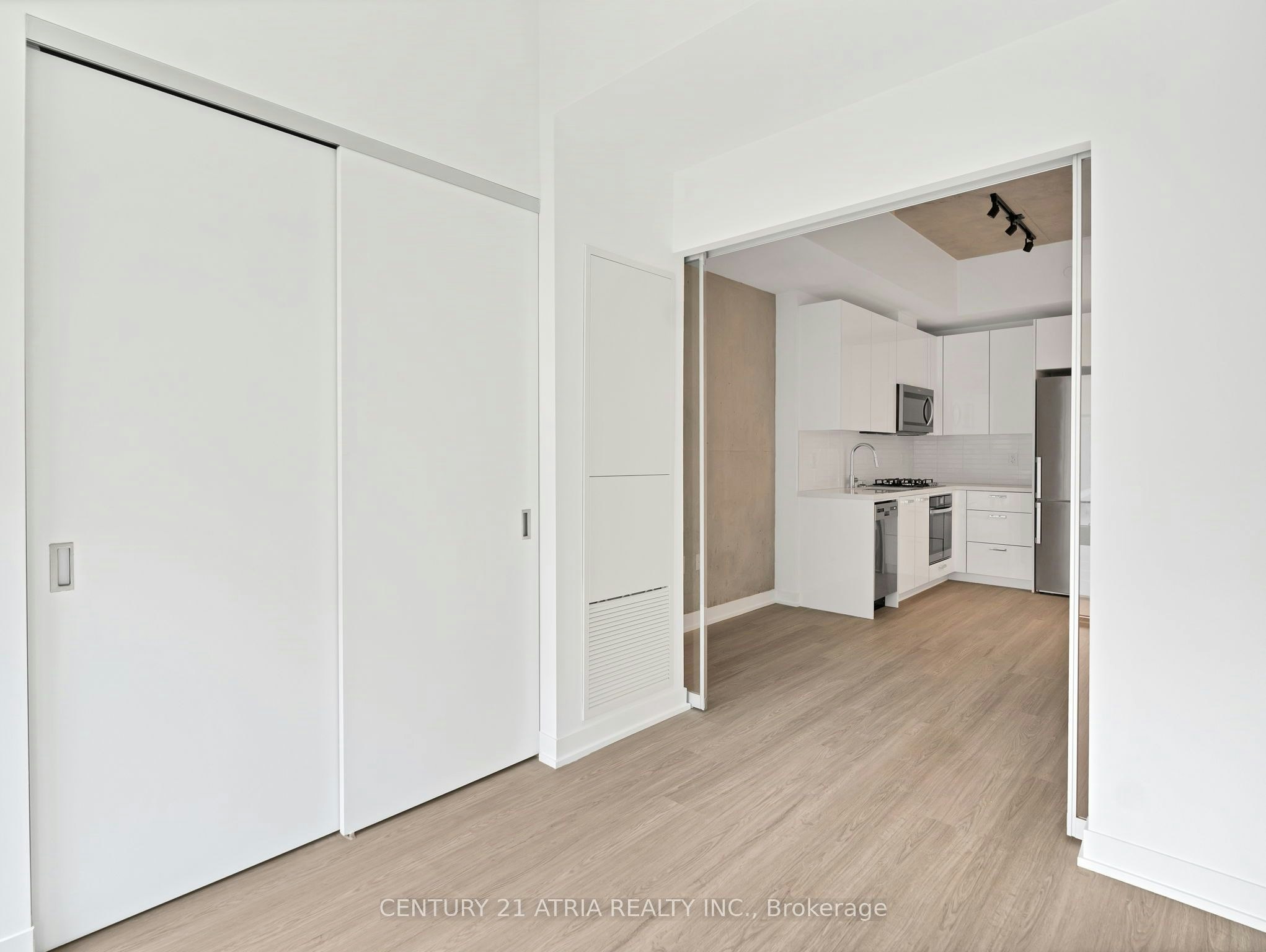 716-195 Mccaul Street, Toronto, ON, M5T 1W6 - 25