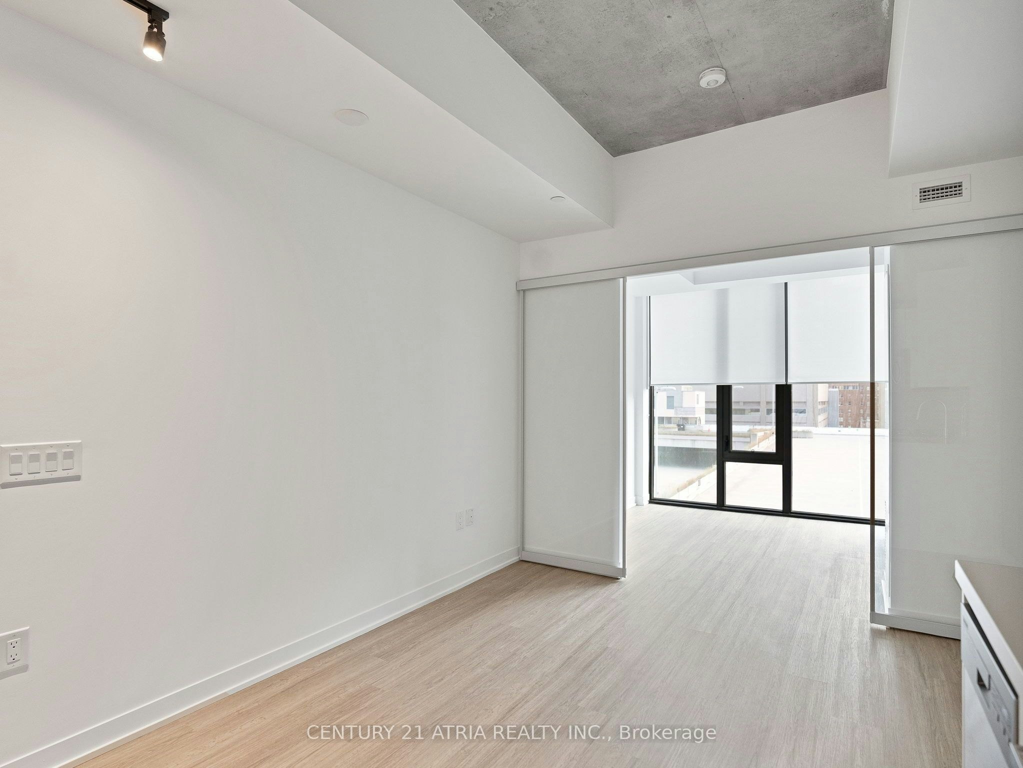 716-195 Mccaul Street, Toronto, ON, M5T 1W6 - 27