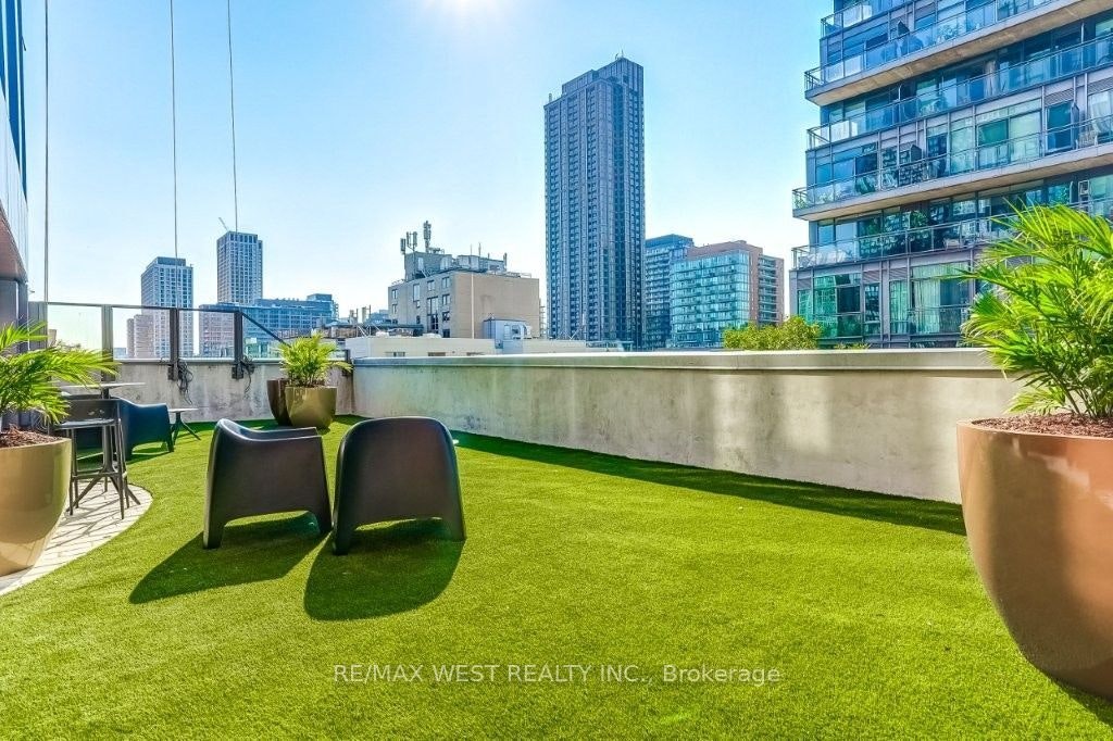 2808-100 Queen Street E, Toronto, ON, M5C 0B5 - 24