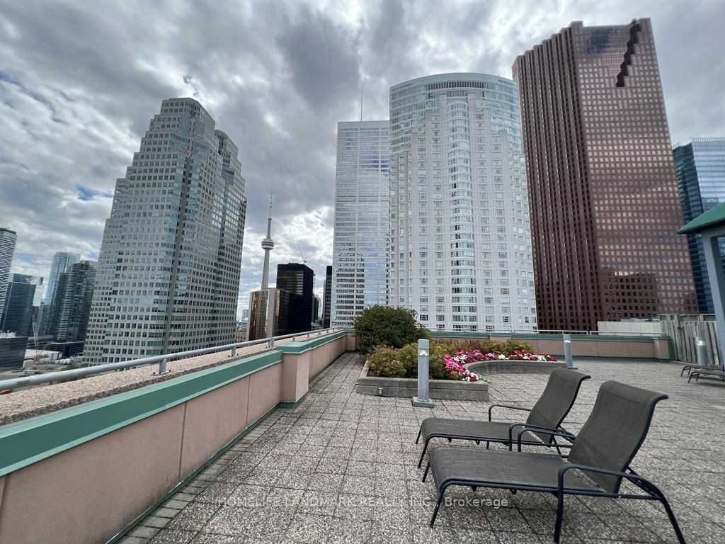 1110-7 King Street E, Toronto, ON, M5C 3C5 - 11
