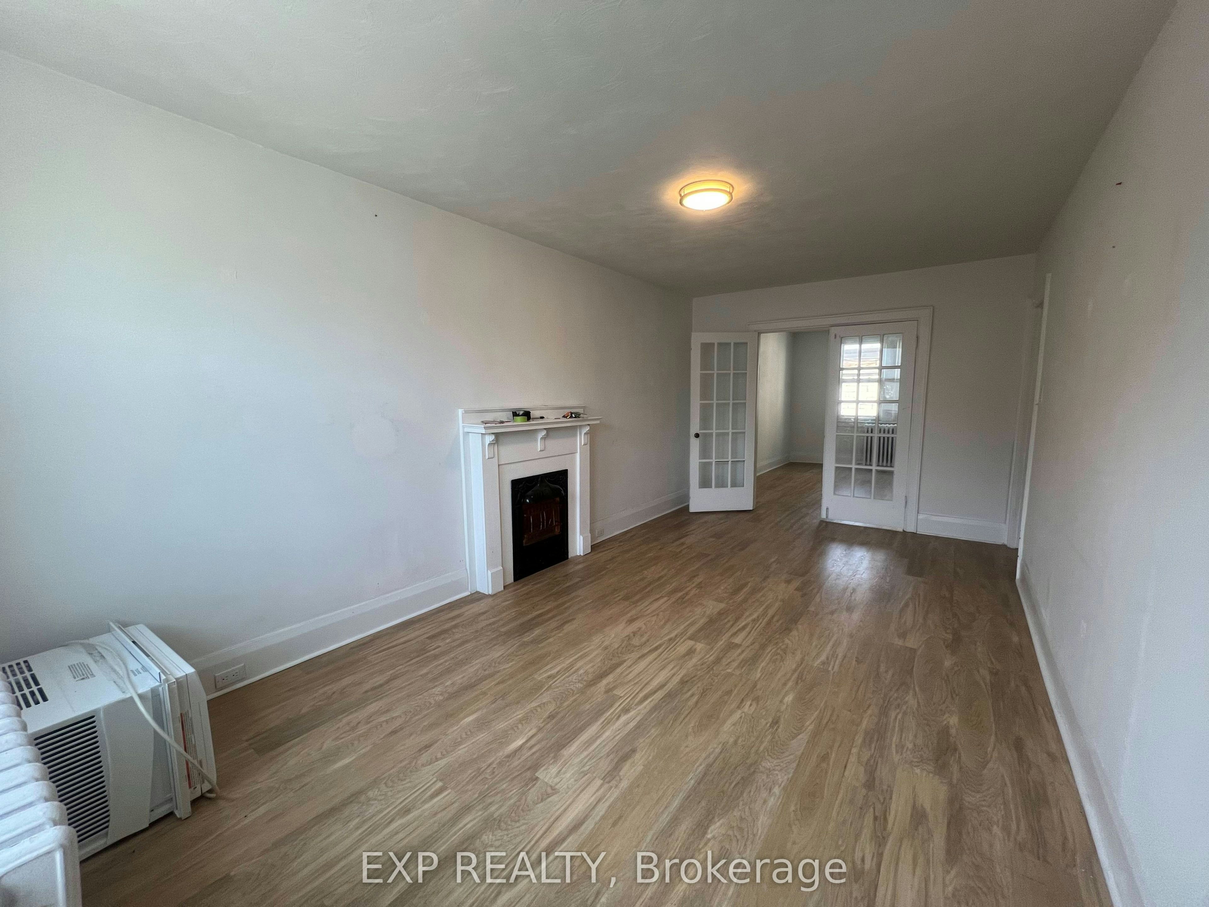 6-102 Greensides Avenue, Toronto, ON, M6C 1B9