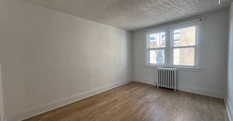 6-102 Greensides Avenue, Toronto, ON, M6C 1B9 - 14