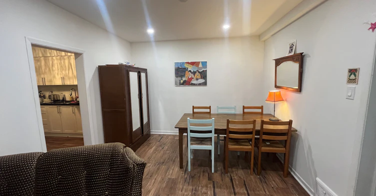 Main floor-9 Clinton Place, Toronto, ON, M6G 1J8 - 4