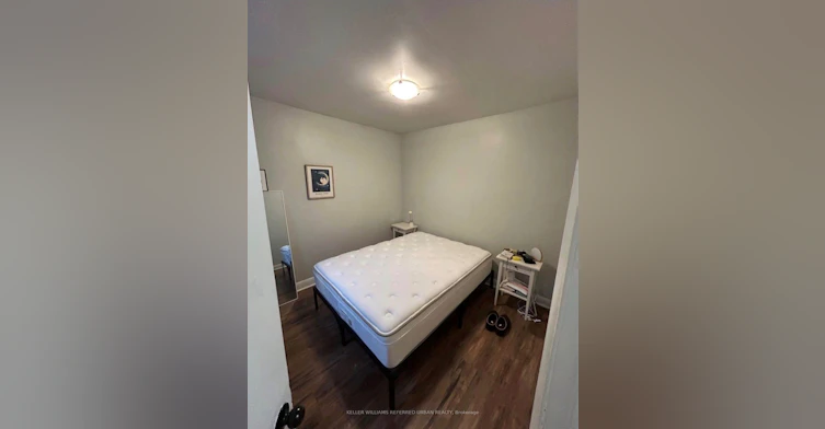 Main floor-9 Clinton Place, Toronto, ON, M6G 1J8 - 9