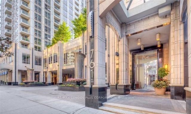 2613-761 Bay Street N, Toronto, ON, M5G 2R2