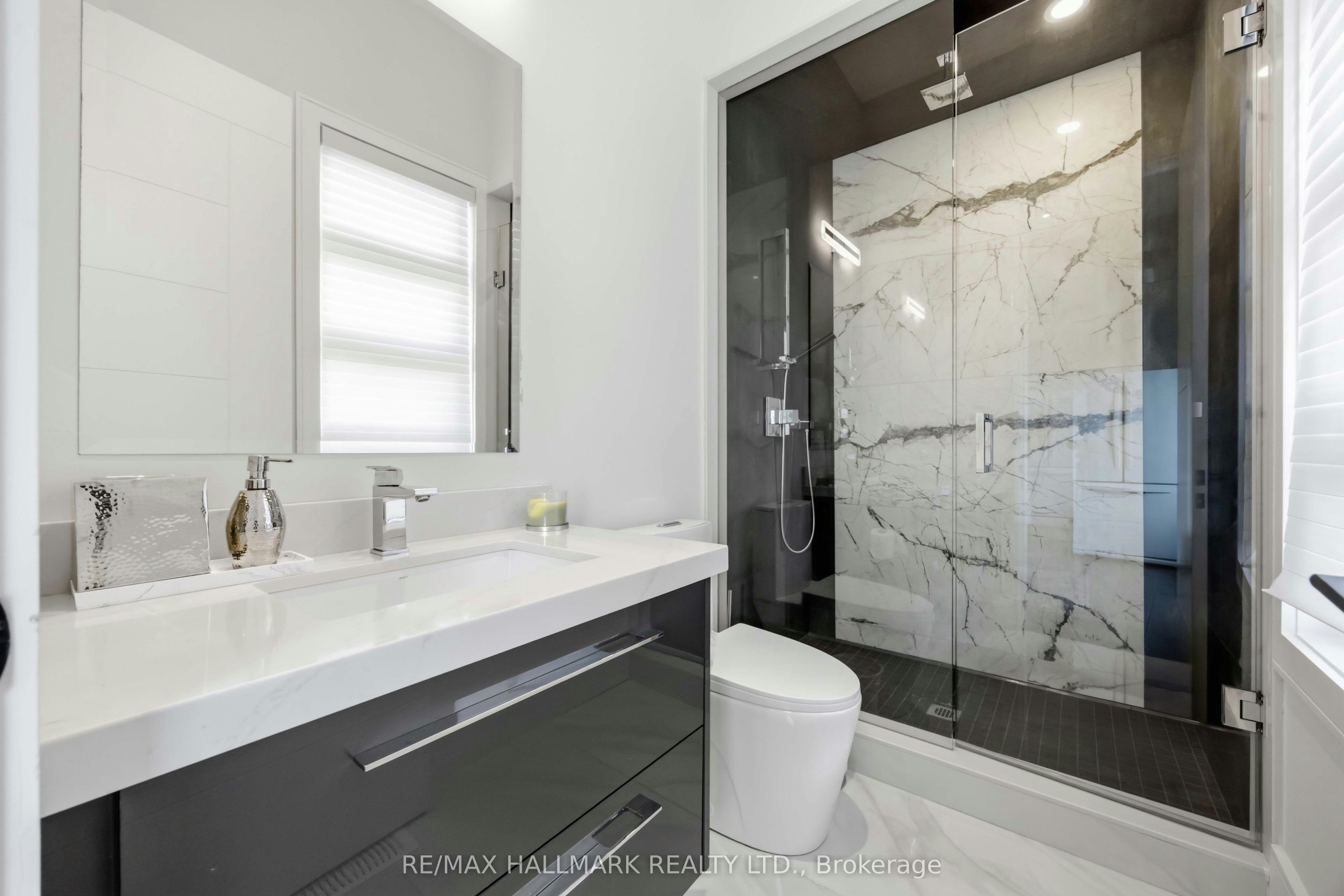66 Forest Grove Drive, Toronto, ON, M2K 1Z6 - 10