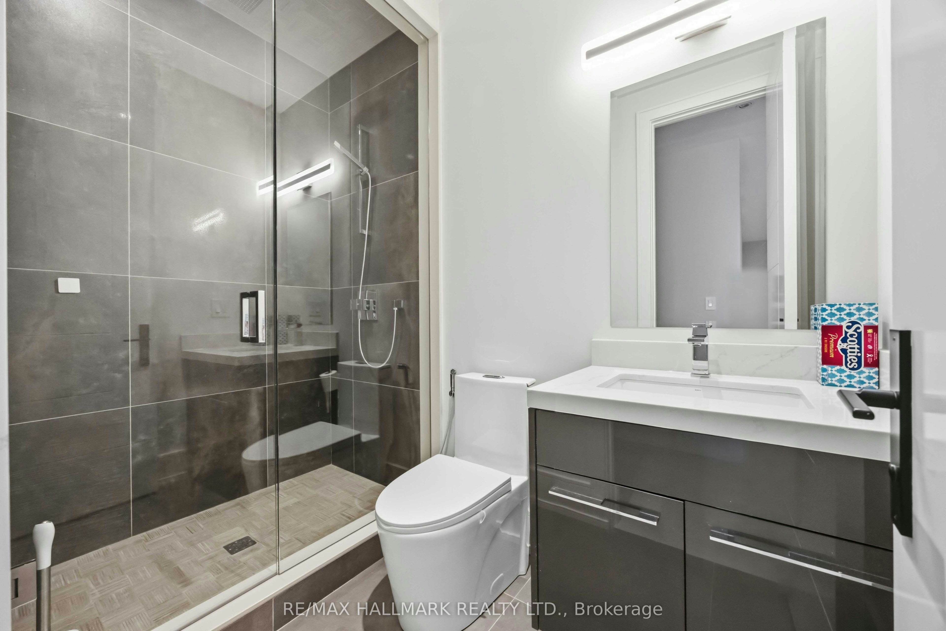 66 Forest Grove Drive, Toronto, ON, M2K 1Z6 - 43