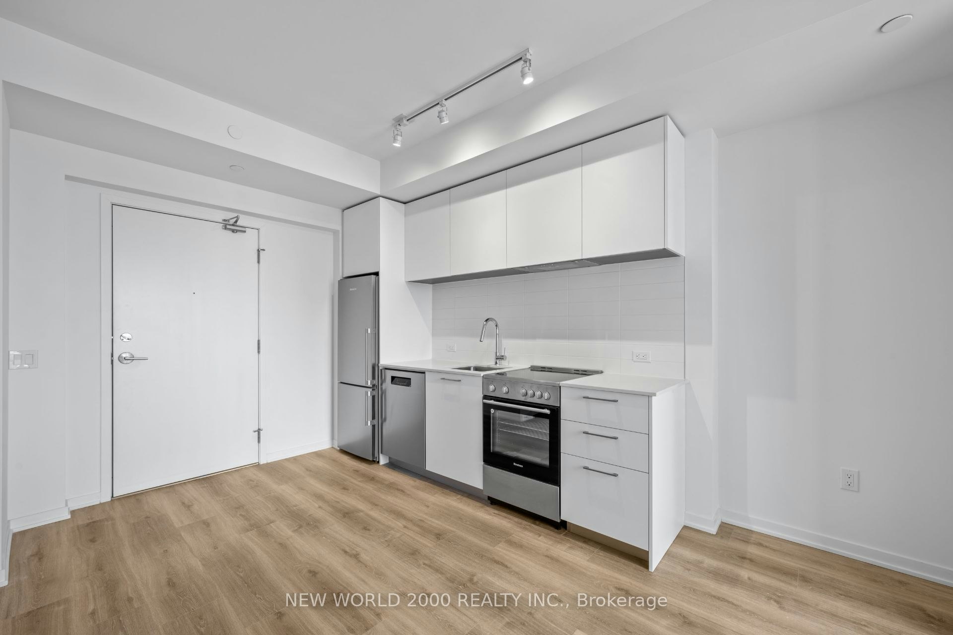 2513-101 Roehampton Avenue, Toronto, ON, M4P 2W2 - 5