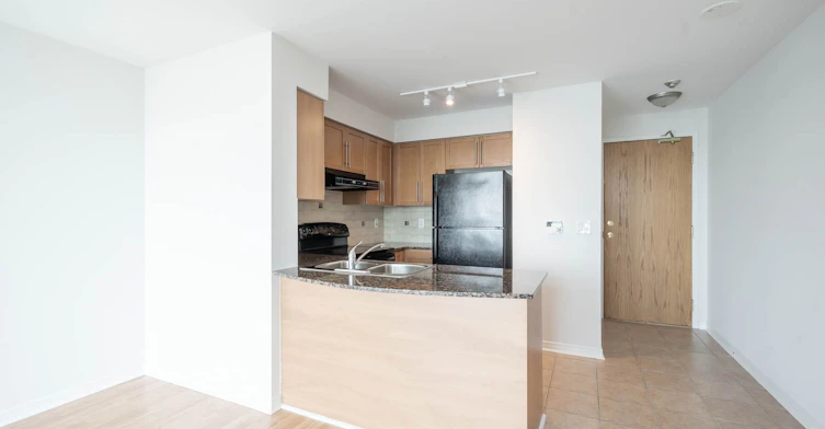 PH03-5508 Yonge Street, Toronto, ON, M2N 7L2 - 3