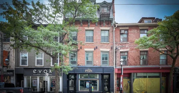 200-173 King Street E, Toronto, ON, M5A 1J4