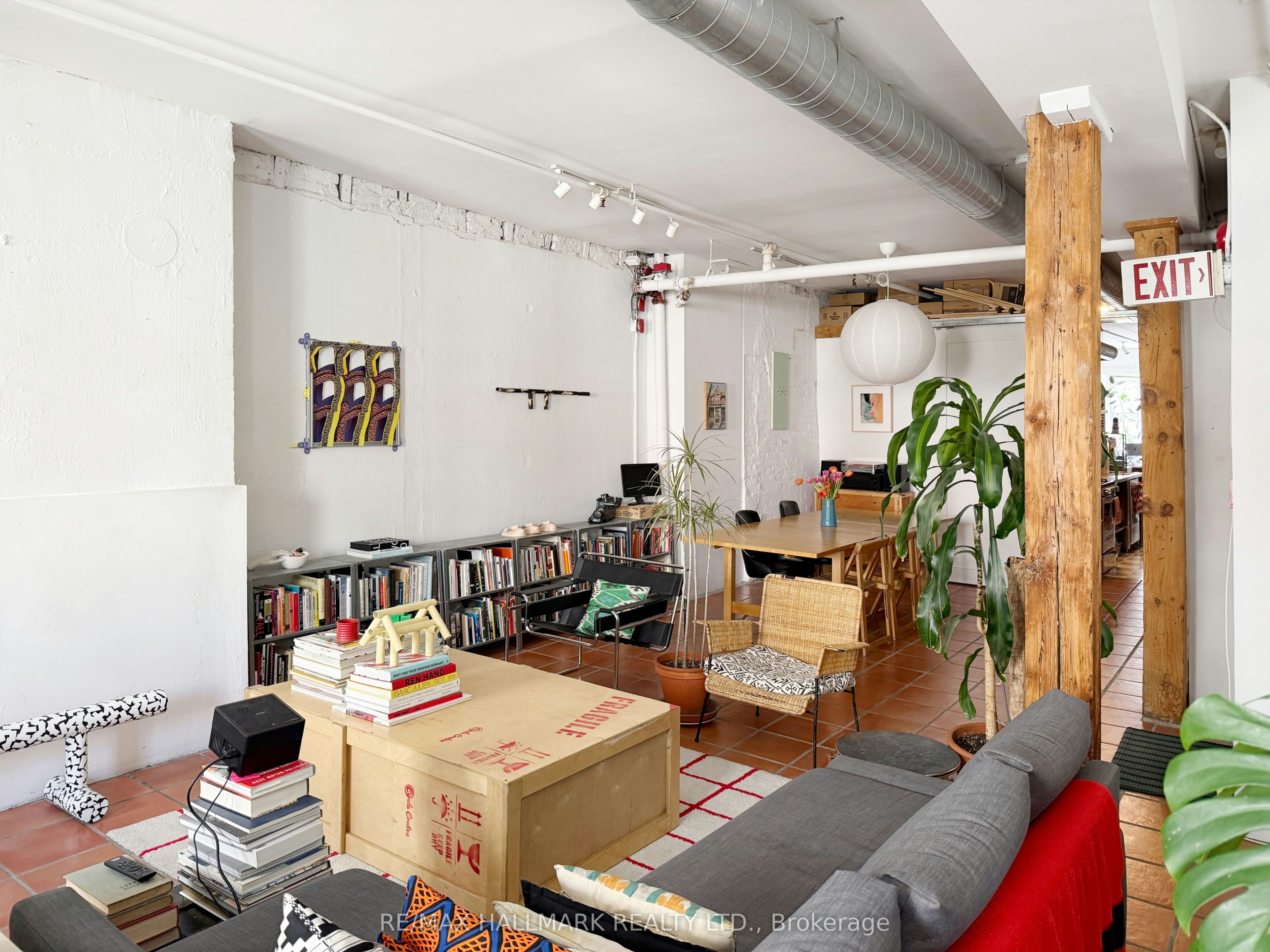 200-173 King Street E, Toronto, ON, M5A 1J4 - 3