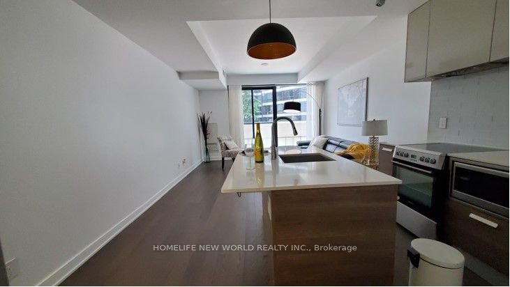 302-1001 Bay Street, Toronto, ON, M5S 3A6 - 2