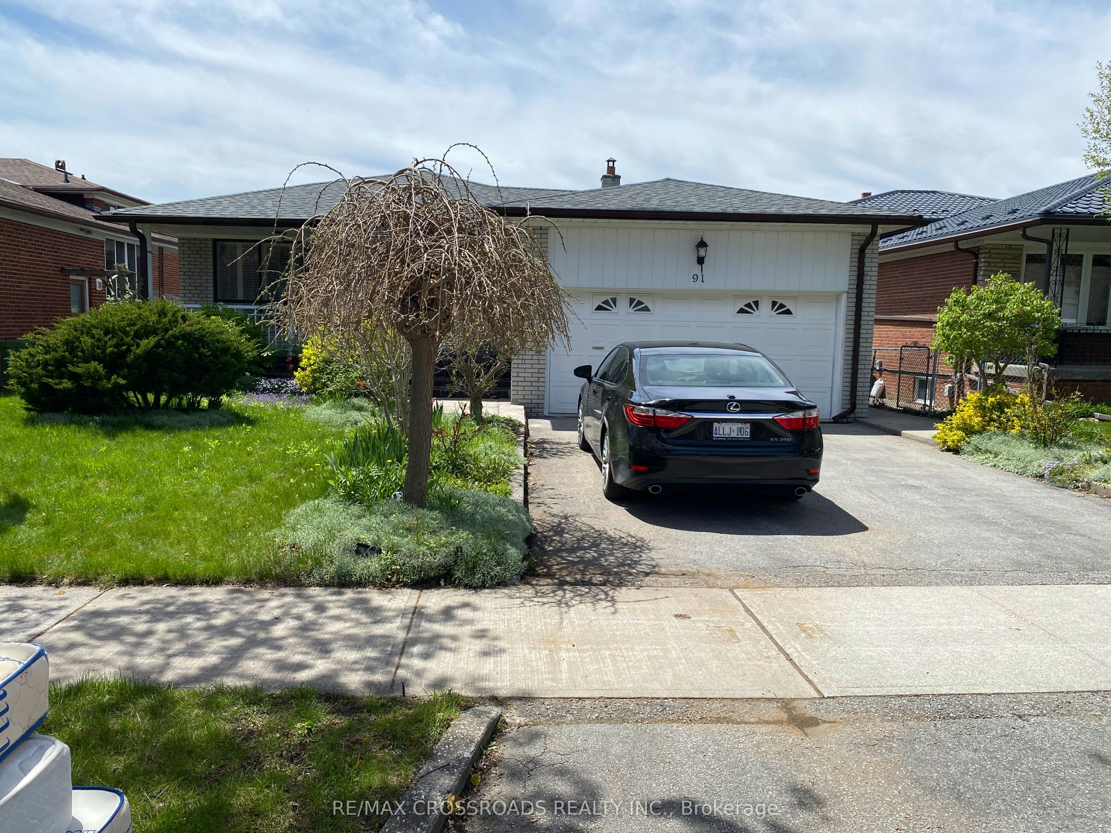 91 Bickerton Crescent, Toronto, ON, M2J 3T2