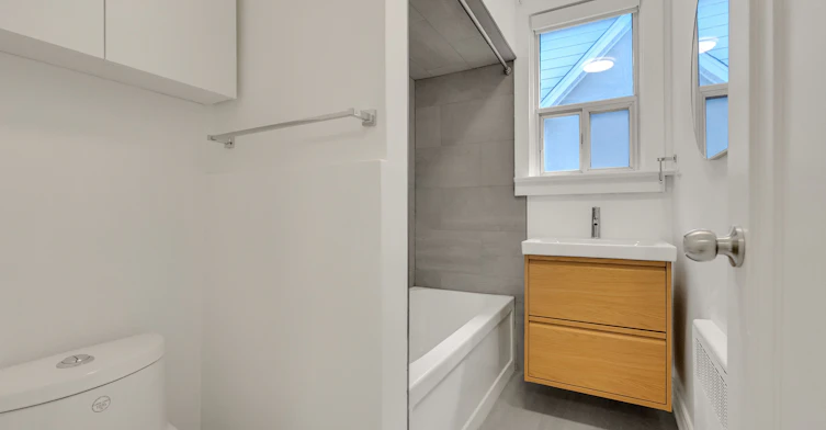 106 Florence Avenue, Toronto, ON, M2N 1G3 - 10