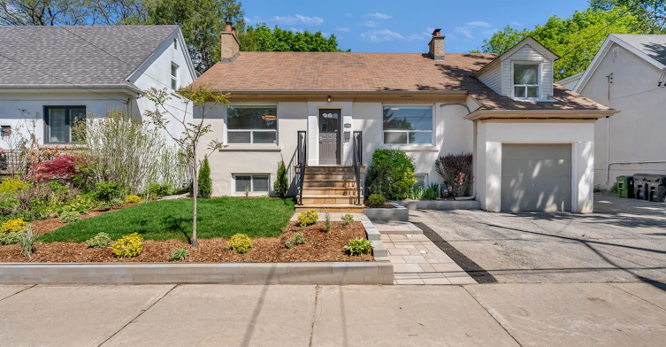 106 Florence Avenue, Toronto, ON, M2N 1G3