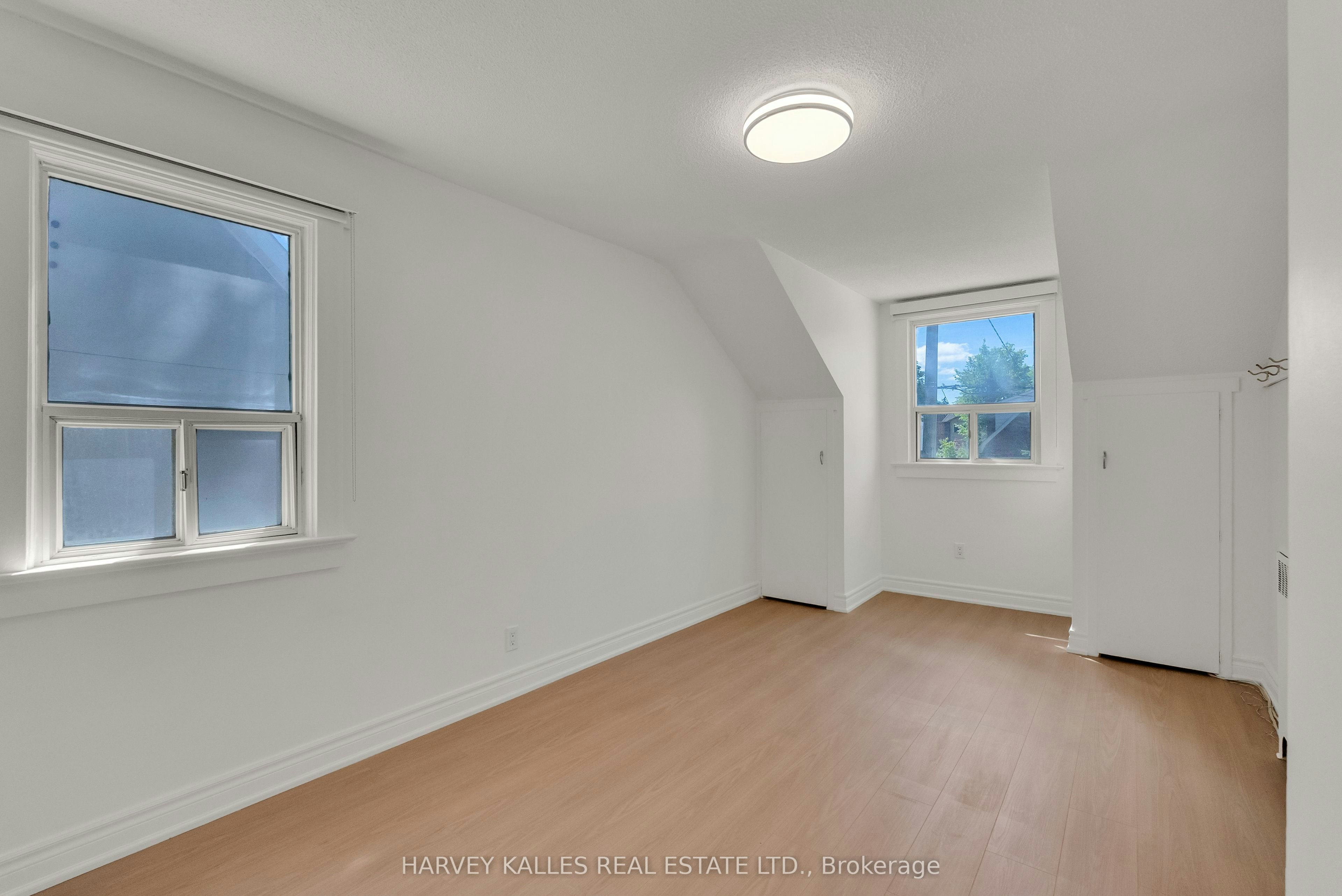 106 Florence Avenue, Toronto, ON, M2N 1G3 - 12