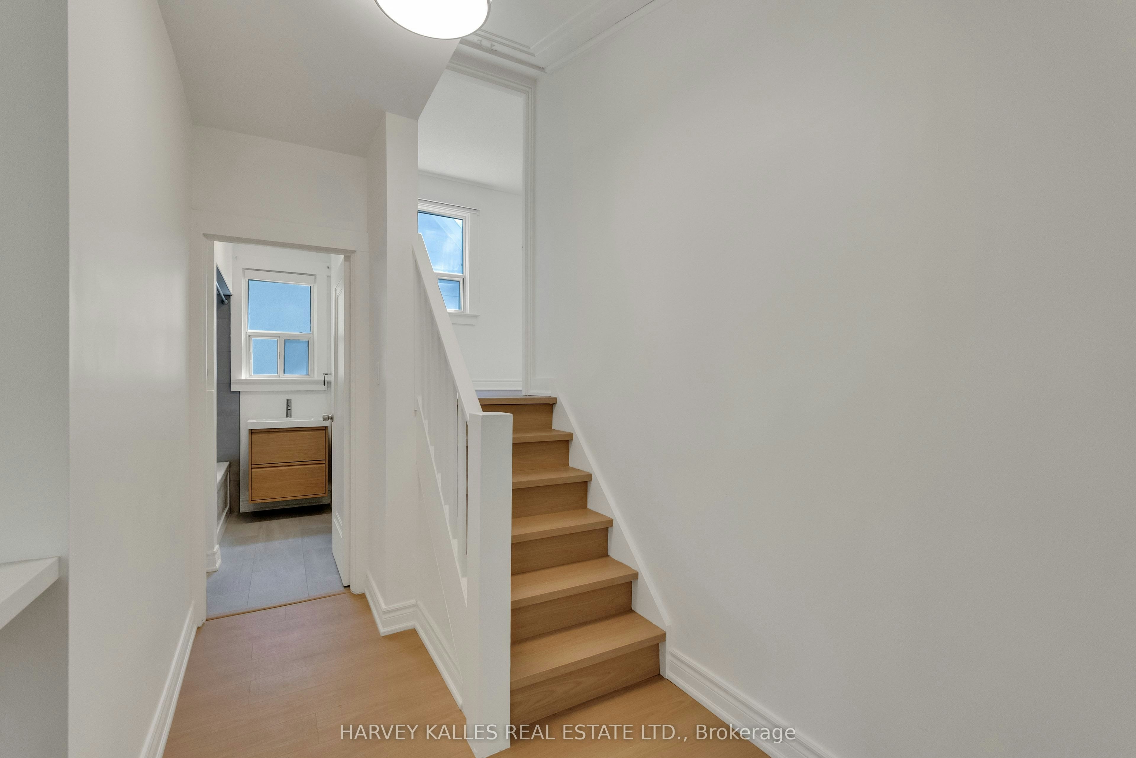 106 Florence Avenue, Toronto, ON, M2N 1G3 - 11