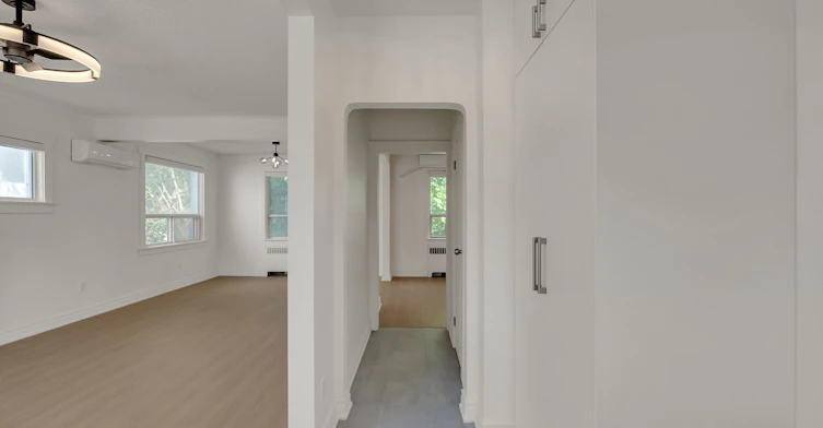 106 Florence Avenue, Toronto, ON, M2N 1G3 - 2