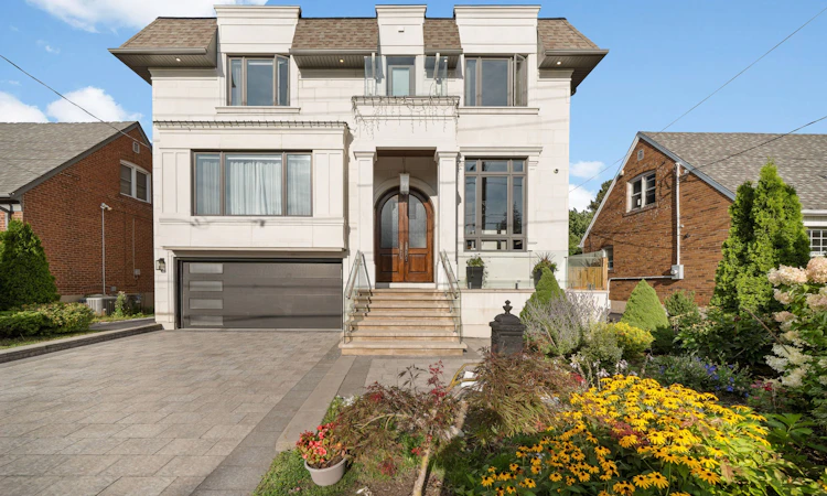 15 Calvin Avenue