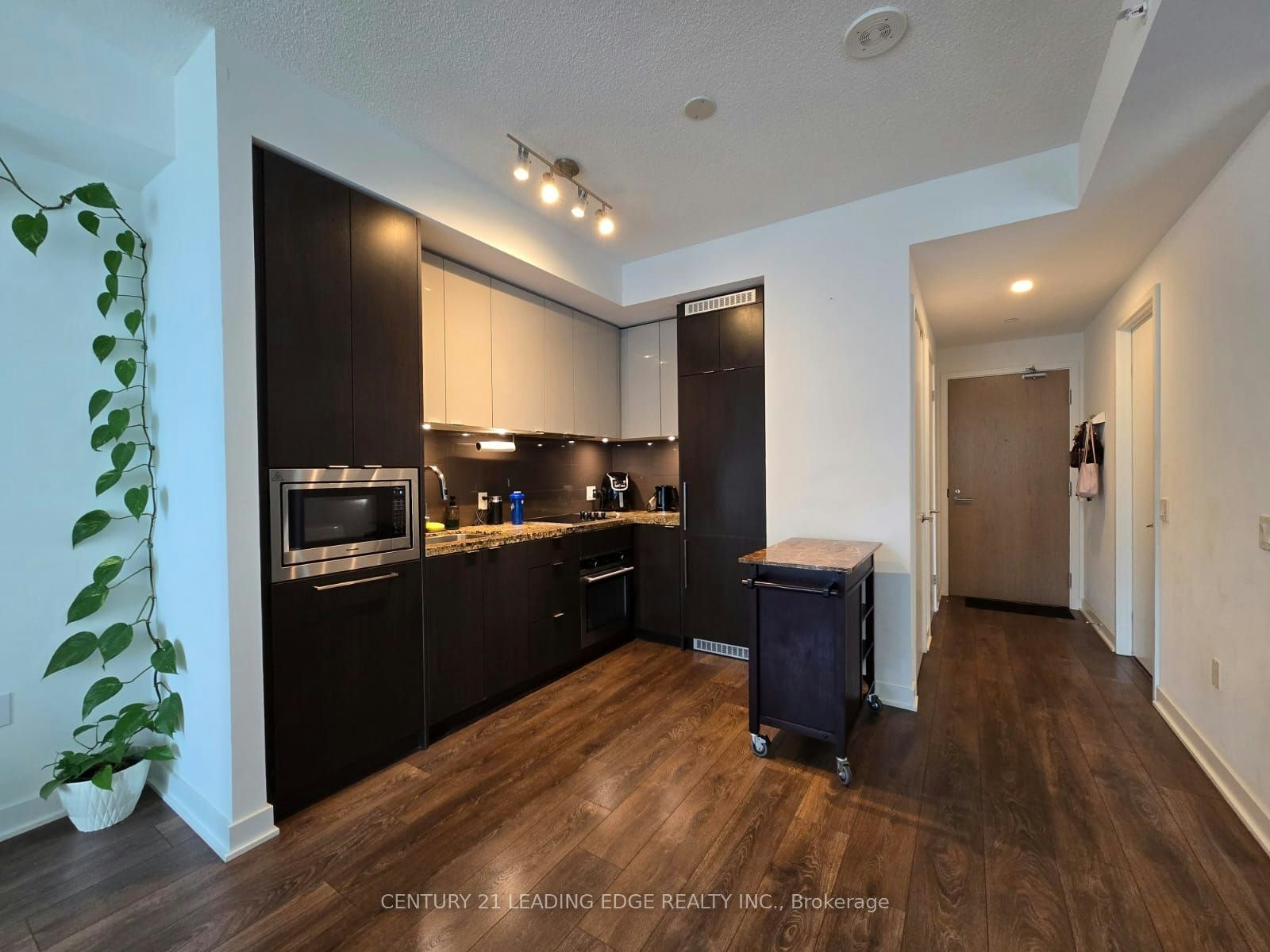 3303-125 Blue Jays Way, Toronto, ON, M5V 0N5 - 12