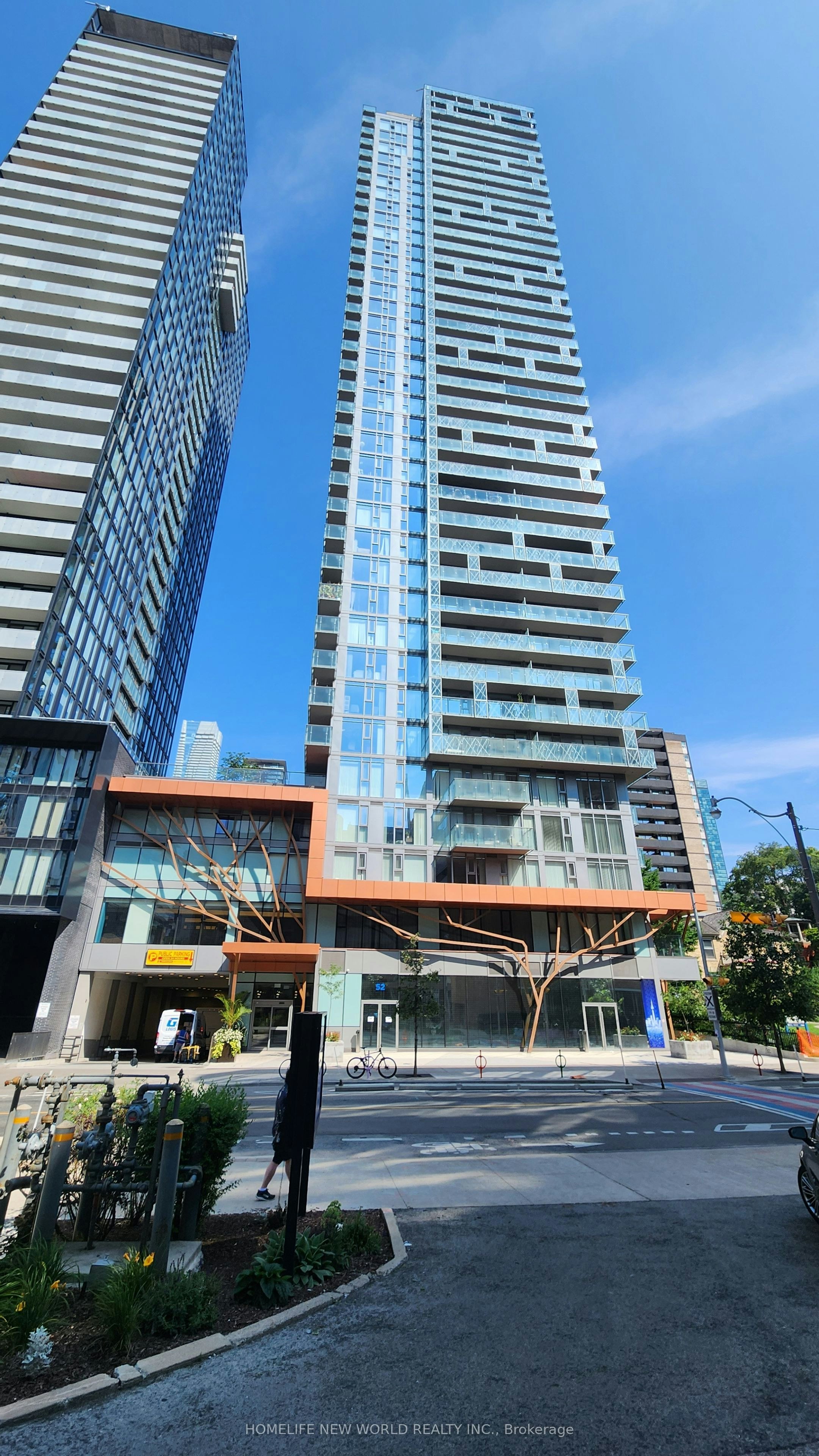 906-50 Wellesley Street E, Toronto, ON, M4Y 1G2 - 2