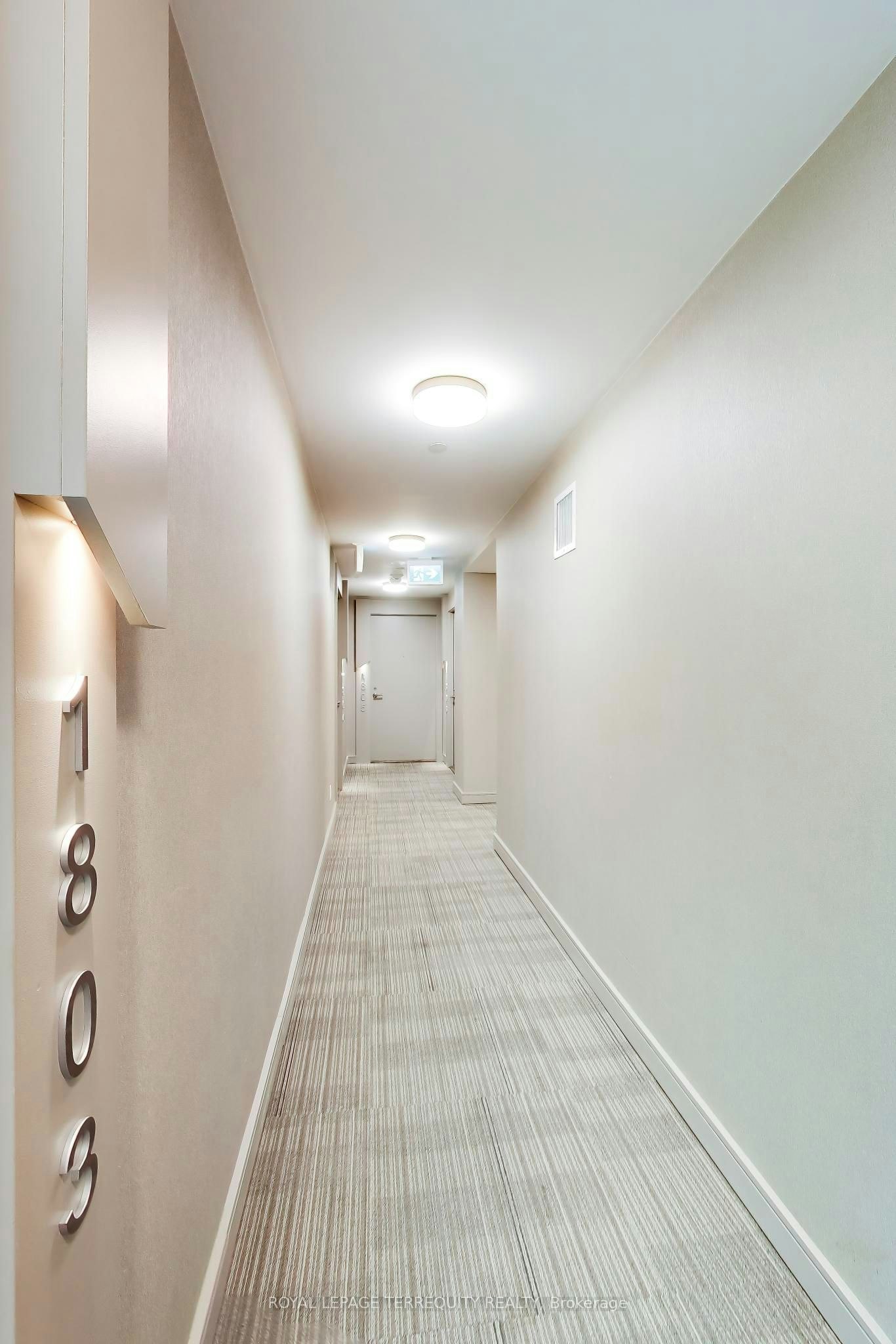 1803-2 Sonic Way, Toronto, ON, M3C 0P2 - 6