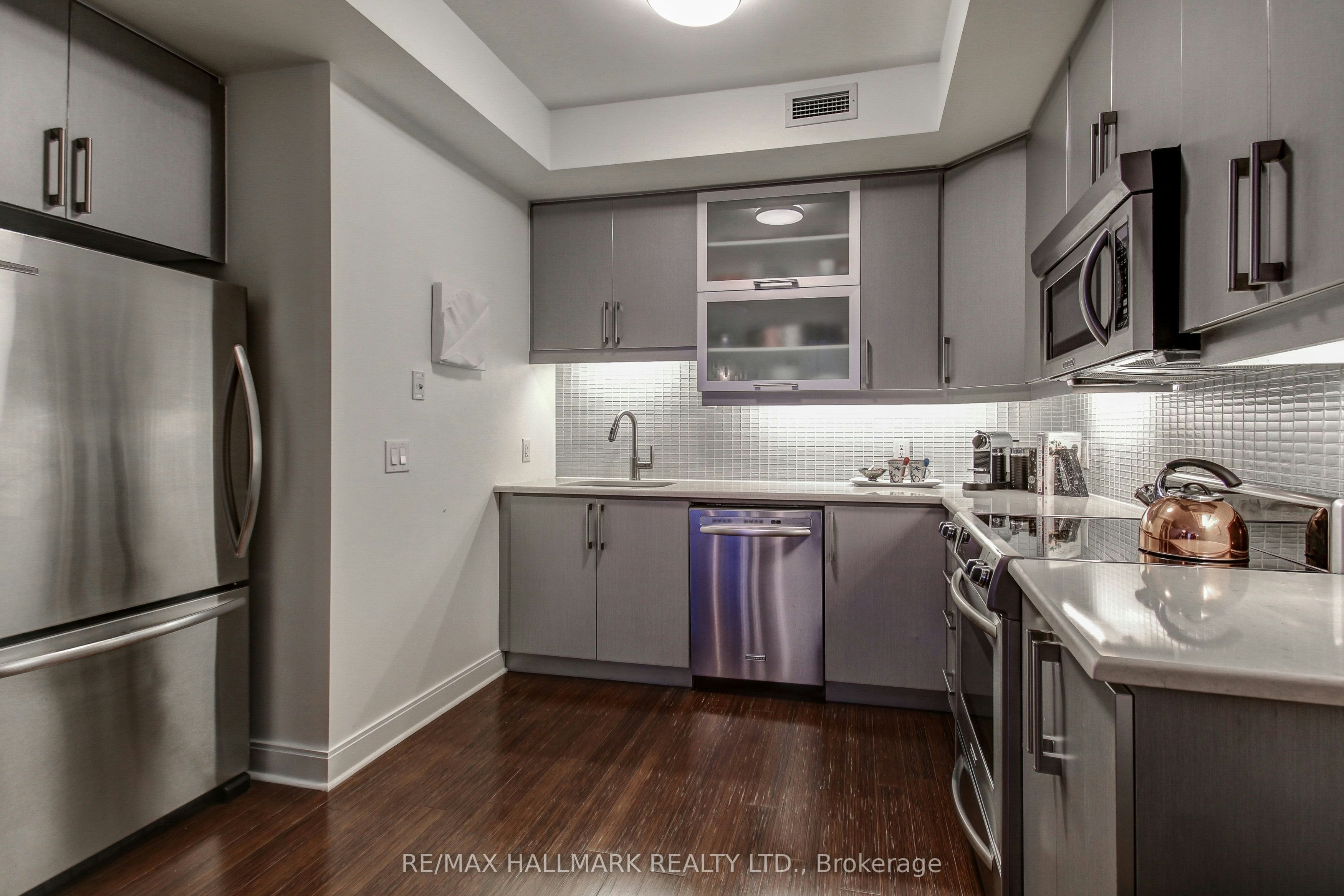 421-38 The Esplanade Street, Toronto, ON, M5E 1A5 - 11