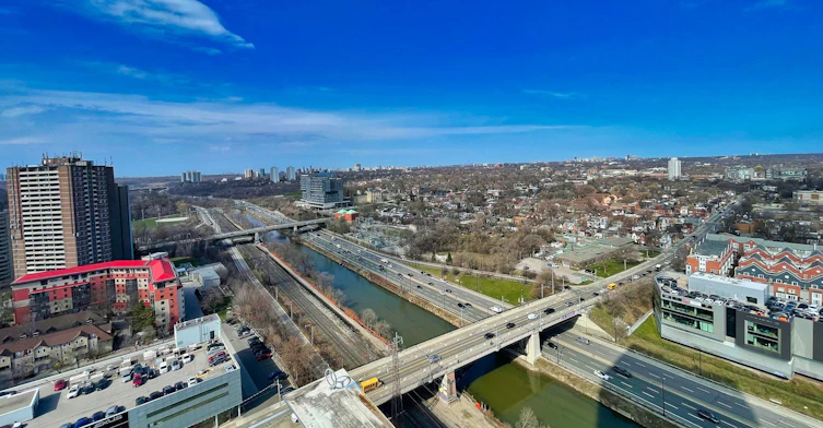 2211-5 Defries Street, Toronto, ON, M5A 0W7 - 15