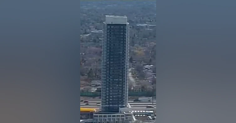 2510-85 Mcmahon Drive, Toronto, ON, M5V 0B4